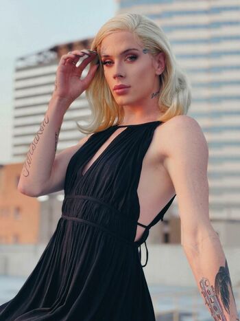 LanaSummersXO