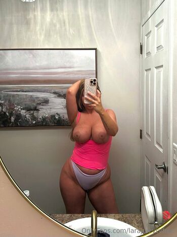 Lara Juicy