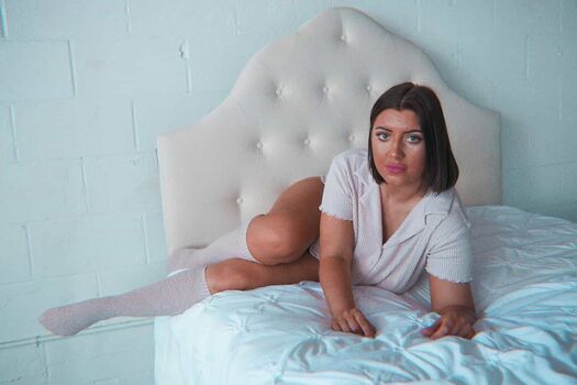 Lara Juicy
