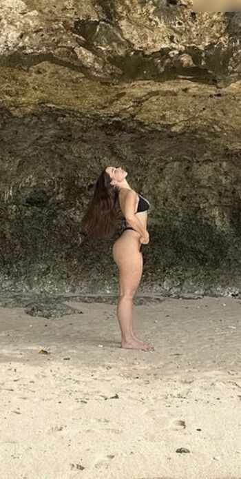 Lara_tepper