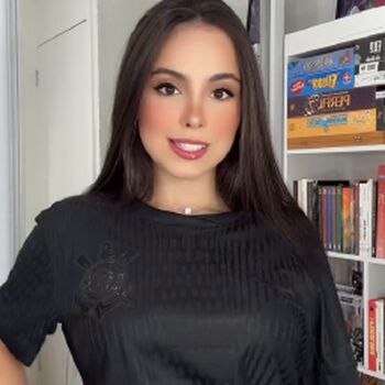 Larissa Costa