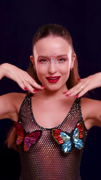 Larissa Manoela