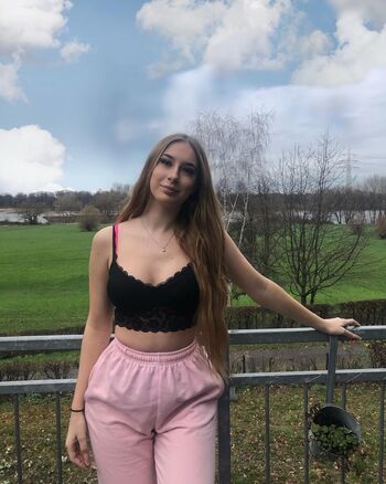 Larissaxra