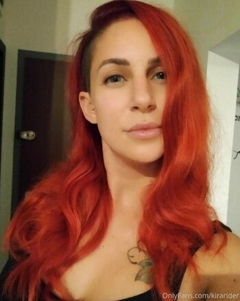 larraphoenix