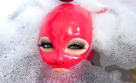 Latex Lucy