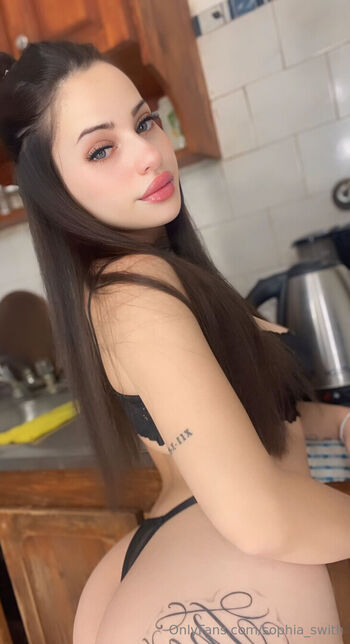 latin_goddess77