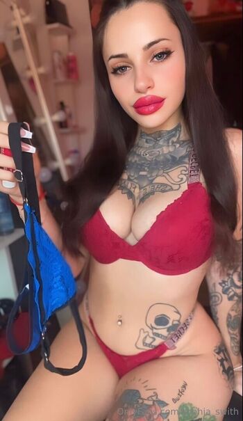 latin_goddess77