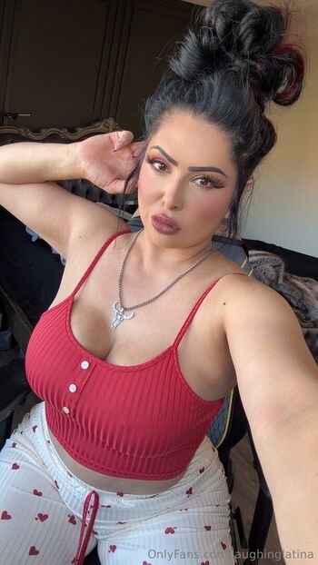 laughinglatina