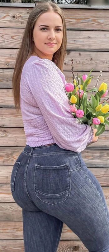 Laura Haberl