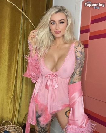 Laura Lux