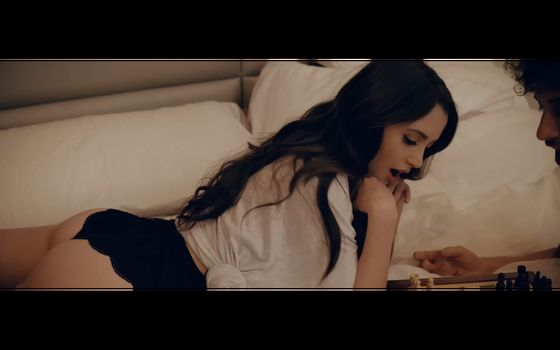 Laura Marano