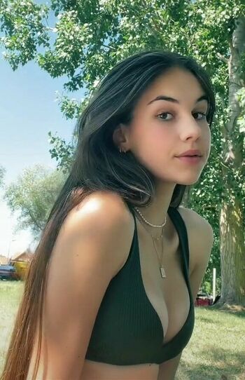 Laura Marie Soons