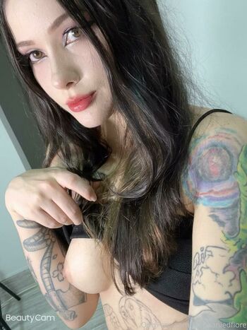 Laura Maya