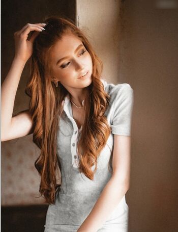 Laura Michelle Maske
