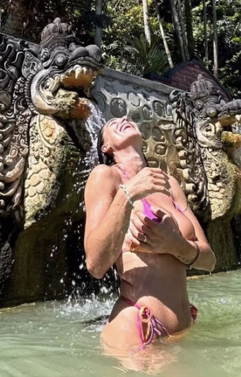 Laura Petard