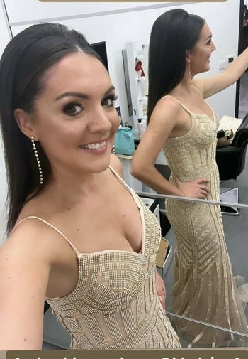 Laura Tobin