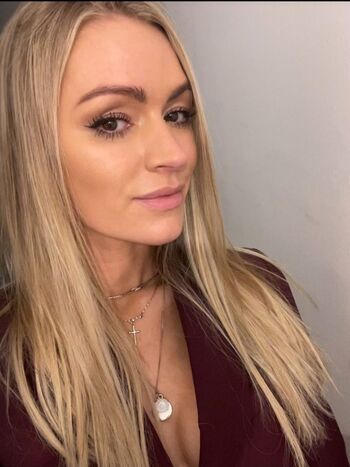 Laura Woods