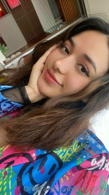 laurafreex
