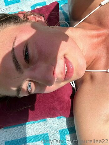 laurellee22