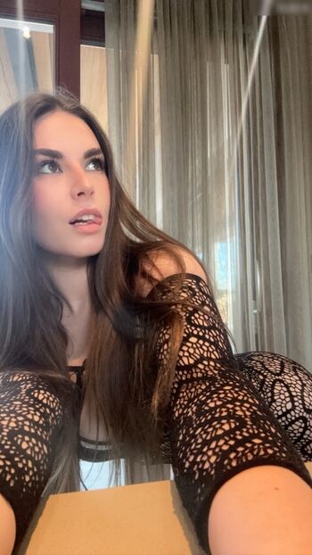 Lauren Alexis