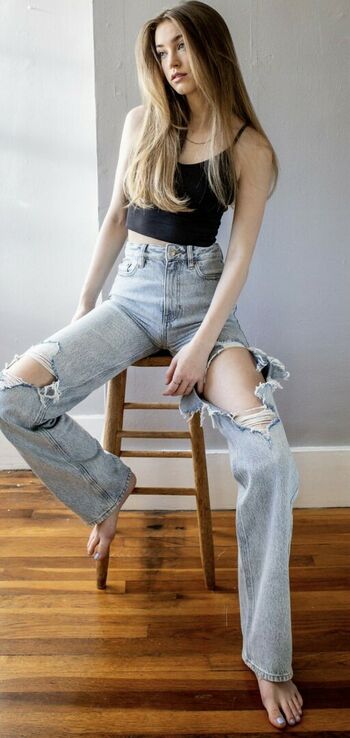 Lauren Cantrell