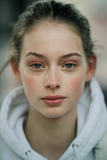 Lauren De Graaf