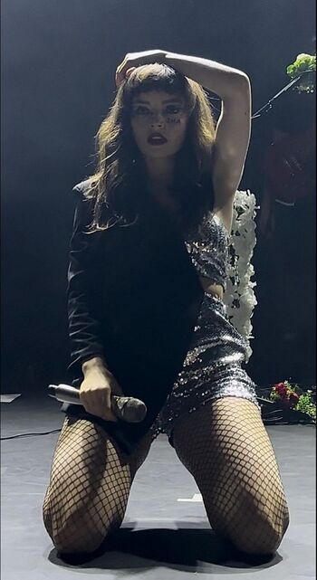 Lauren Mayberry