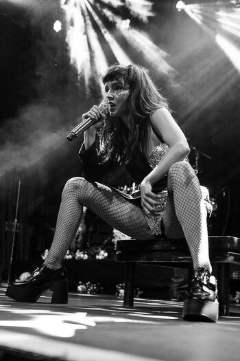 Lauren Mayberry