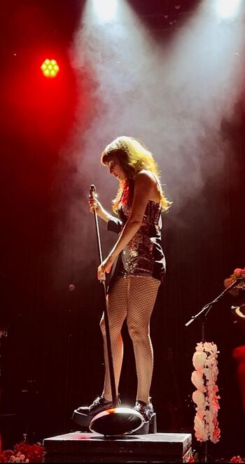 Lauren Mayberry