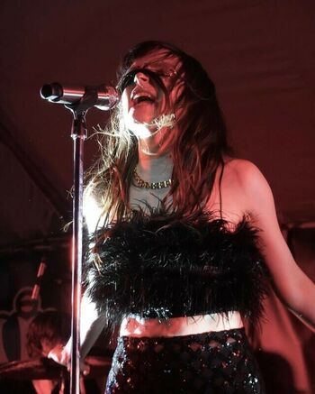 Lauren Mayberry