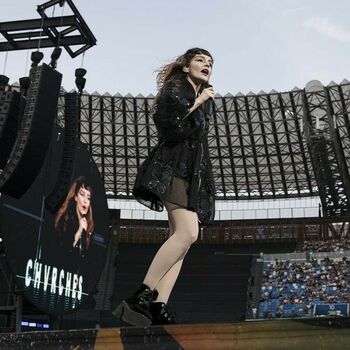 Lauren Mayberry