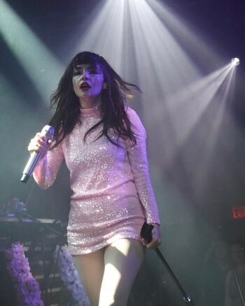 Lauren Mayberry