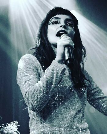Lauren Mayberry