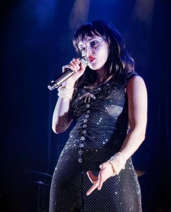 Lauren Mayberry
