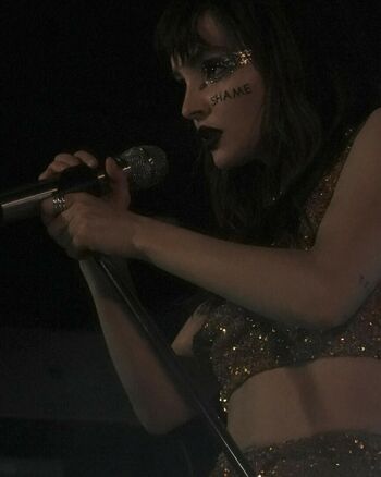 Lauren Mayberry