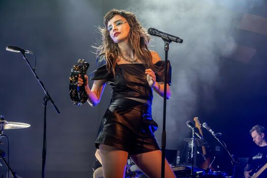 Lauren Mayberry