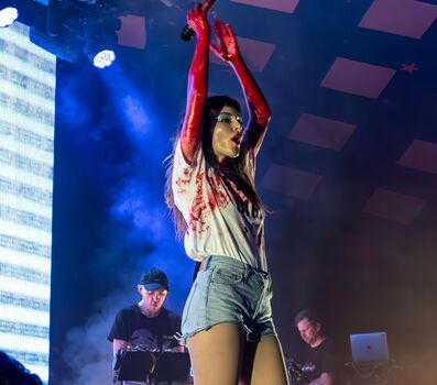 Lauren Mayberry