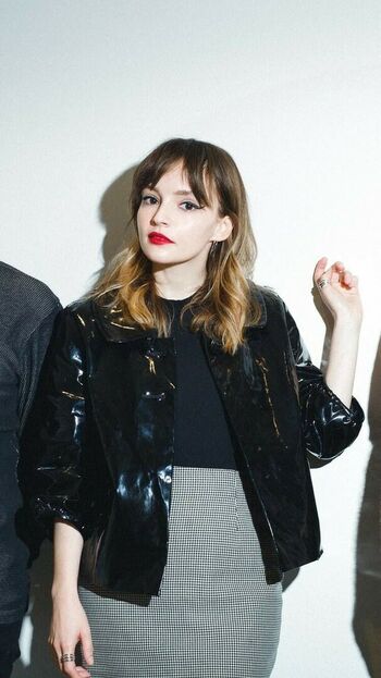 Lauren Mayberry
