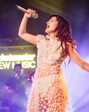 Lauren Mayberry