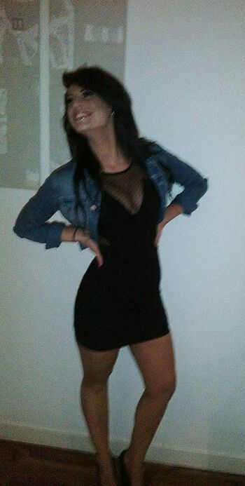 Lauren R