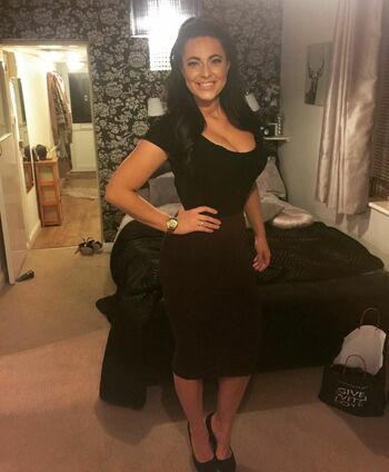 Lauren R
