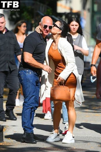 Lauren Sanchez