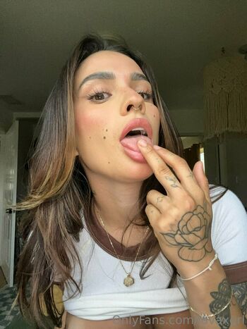lavaxgrl