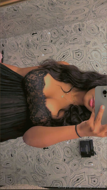 layla1123