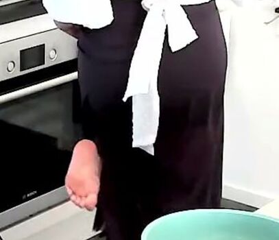 Layna Lazar