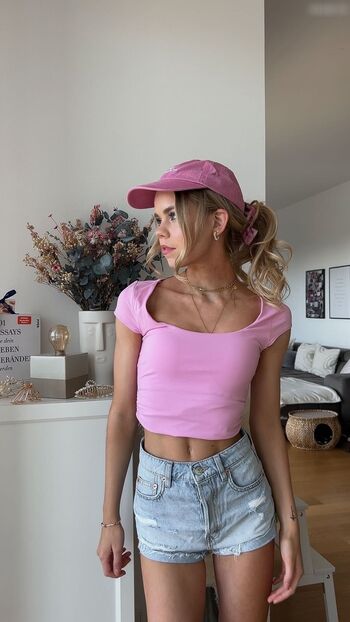 Lea Peach