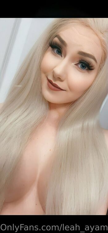 leah_ayame