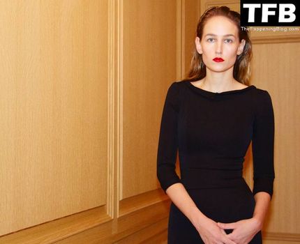 Leelee Sobieski
