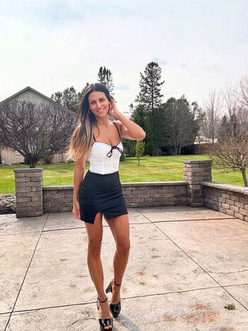 Legs Aficionado