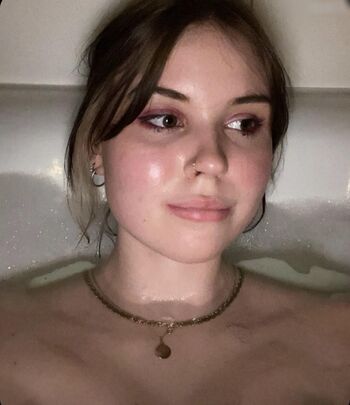 Lena blauer Haken